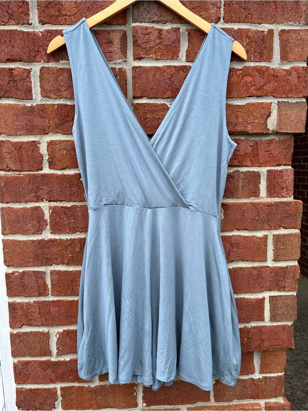 Sleeveless V-Neck Skater Romper in Dusty Blueโ